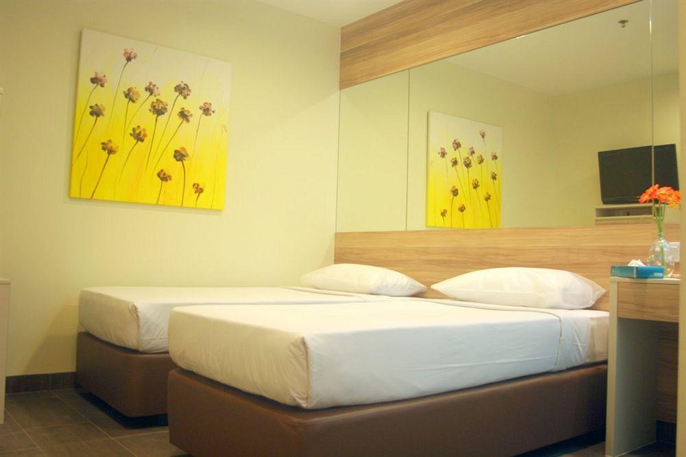 Hotel 81 Dickson Singapur Dış mekan fotoğraf